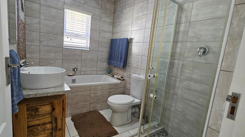 3 Bedroom Property for Sale in Dwarskersbos Western Cape